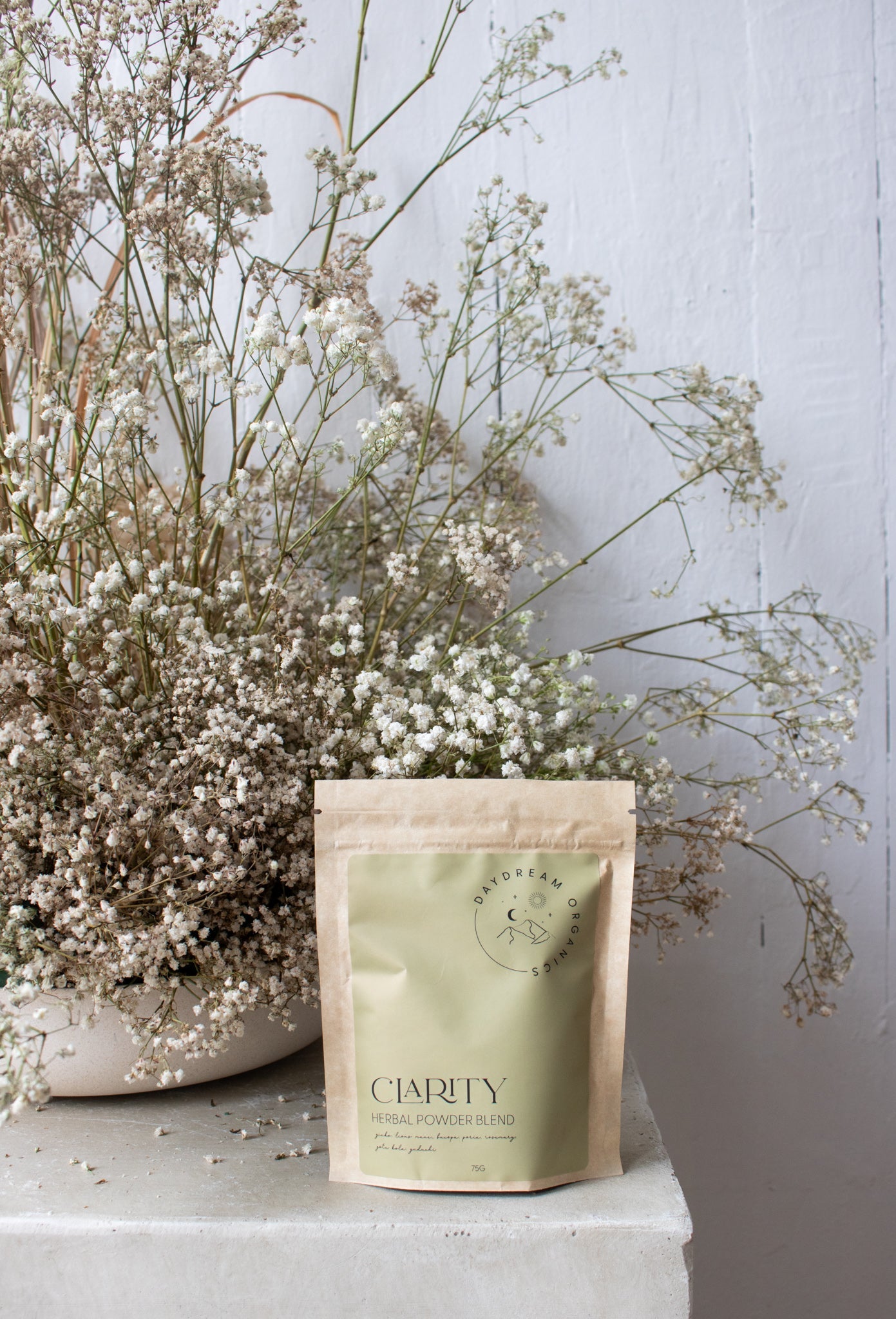 Our Clarity Herbal Powder Blend has been formulated using brain powdering herbs & mushrooms such as Lion's Mane to help promote mental clarity, focus, concentration and memory. 